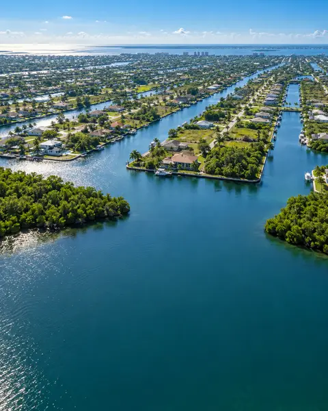 Vacant land: Build your vision in Paradise.